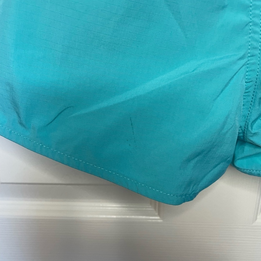 Patagonia Women’s Stretch Planing Micro Shorts 2” Size 8 - Picture 7 of 7